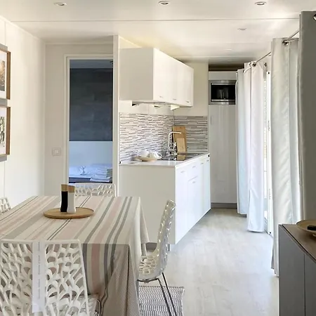 Boutique Mobile Homes Ulikarovinj (Adults Only) Exterior foto