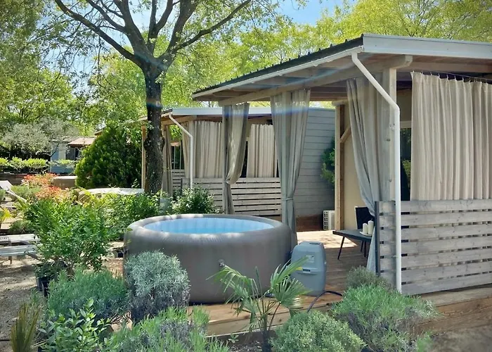 Boutique Mobile Homes Ulikarovinj (Adults Only)