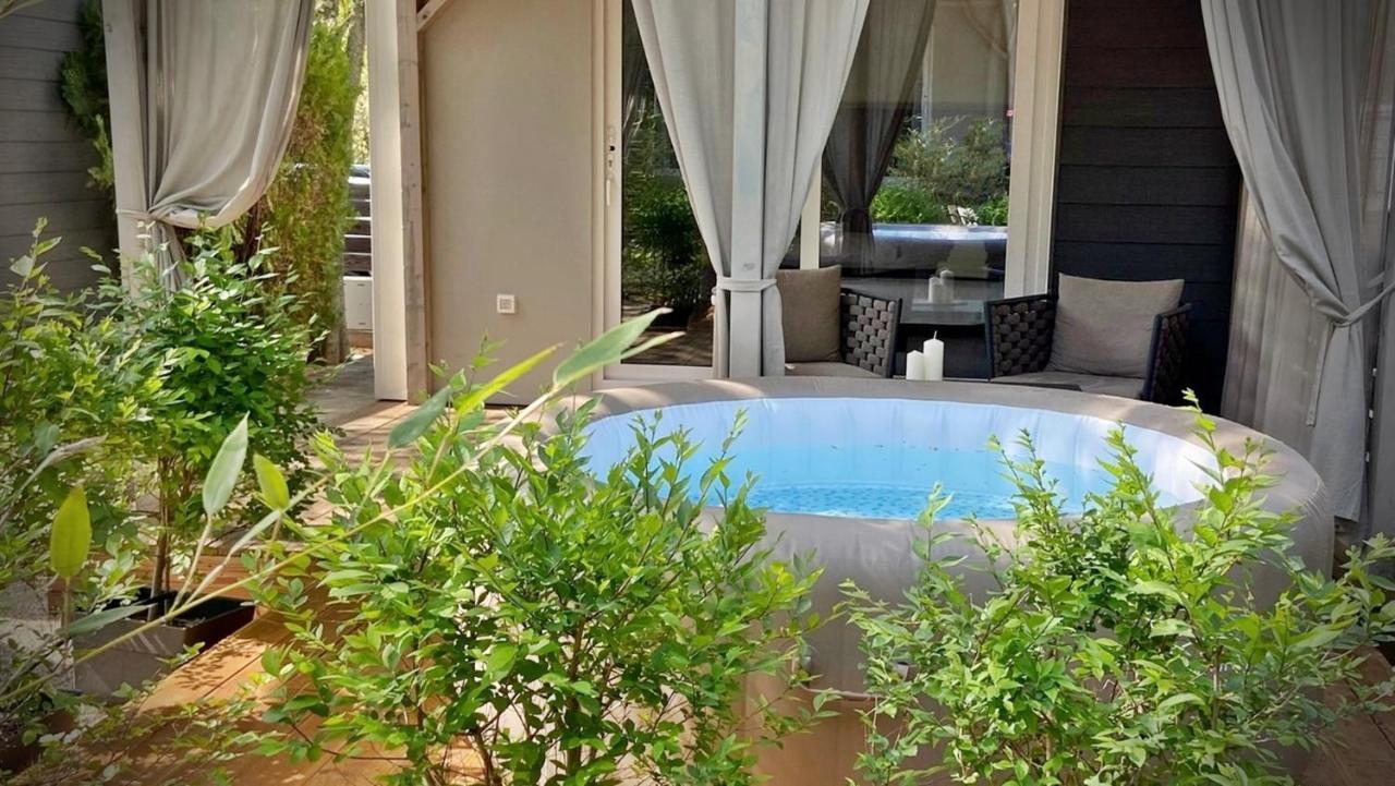 Ferienpark Boutique Mobile Homes Ulikarovinj (adults Only) 4*
